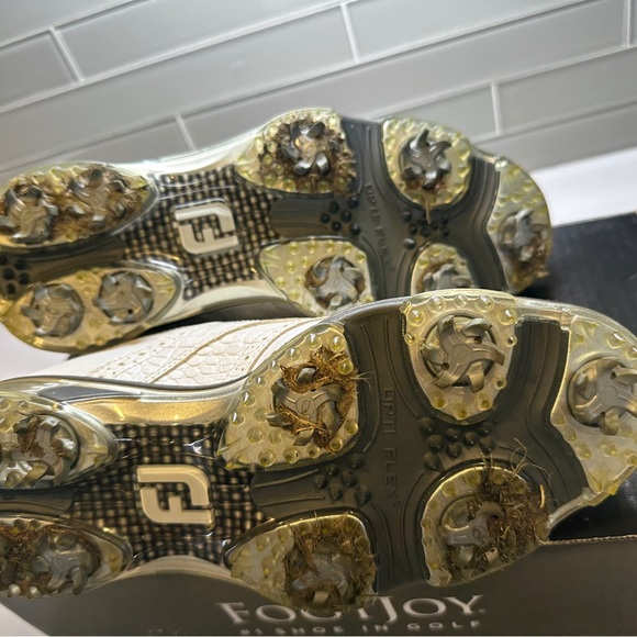 FOOTJOY Dryjoys Tour Golf Shoes White - Picture 7 of 7